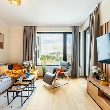 Days - One-bedroom With Balcony, Garage & 250 Mbs Wifi アパート プラハ